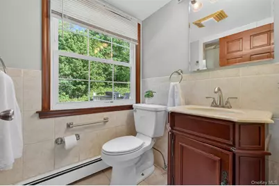 14 Victor Lane, Poughkeepsie, NY 12601 - Photo 16