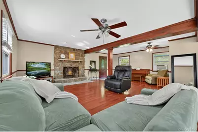 14 Victor Lane, Poughkeepsie, NY 12601 - Photo 18