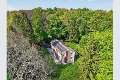 14 Victor Lane, Poughkeepsie, NY 12601 - Photo 2