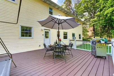 14 Victor Lane, Poughkeepsie, NY 12601 - Photo 36