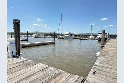E-28 Half Moon Bay Marina, Croton on Hudson, NY 10520 - Photo 1