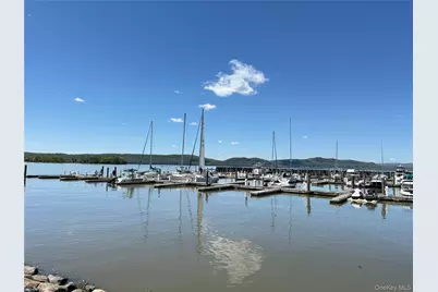 E-28 Half Moon Bay Marina, Croton on Hudson, NY 10520 - Photo 4