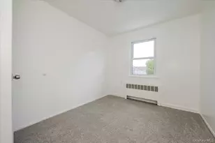 3166 Spencer Dr, Bronx, NY 10465 - Photo 10