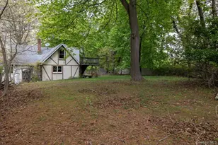 7 Amagansett Dr, Sound Beach, NY 11789 - Photo 4