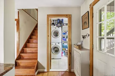 7 Amagansett Drive, Sound Beach, NY 11789 - Photo 8