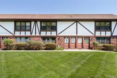 28 Bailey Court #28, Middle Island, NY 11953 - Photo 14