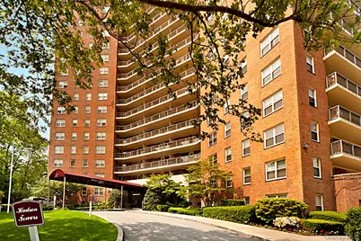 3777 Independence Avenue #2K, Bronx, NY 10463 - Photo 10