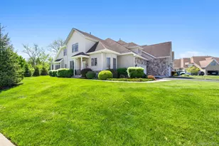 34 Alta Dr, Wappingers Falls, NY 12590 - Photo 2