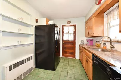 246-35 85th Road, Bellerose, NY 11426 - Photo 10