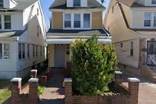 205-26 116th Rd, Saint Albans, NY 11412 - Photo 2
