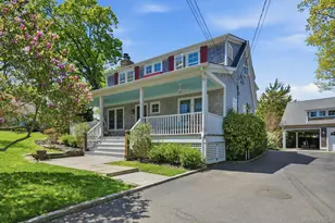 200 Grant St, Centerport, NY 11721 - Photo 2