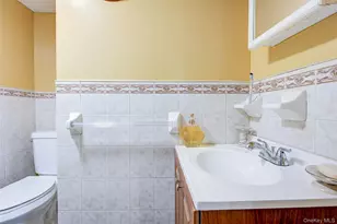 109-18 177th St, Jamaica, NY 11433 - Photo 28