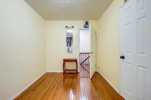 109-18 177th St, Jamaica, NY 11433 - Photo 16