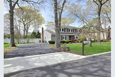 42 Morris Avenue, Farmingville, NY 11738 - Photo 2
