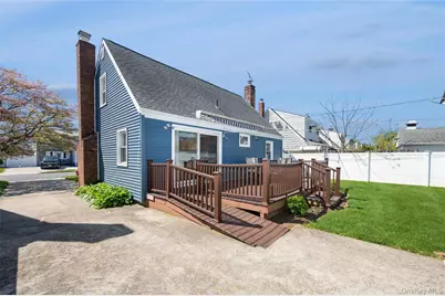 23 Gables Drive, Hicksville, NY 11801 - Photo 20