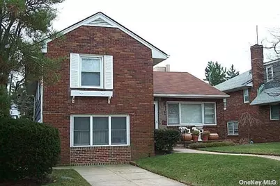 608 E Penn Street #Walk-in, Long Beach, NY 11561 - Photo 1
