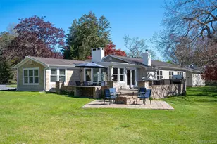 111 S Country Rd, Remsenburg, NY 11960 - Photo 22
