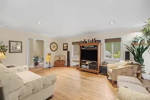 229 Berry Hill Rd, Syosset, NY 11791 - Photo 4