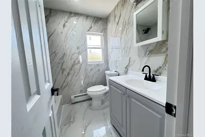 109 Evans Street, New Hyde Park, NY 11040 - Photo 6