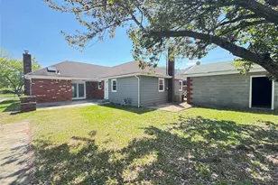 109 Evans St, New Hyde Park, NY 11040 - Photo 16