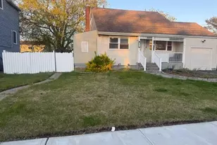 675 S Long Beach Ave, Freeport, NY 11520 - Photo 2