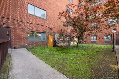 87-30 62nd Avenue #10 C, Rego Park, NY 11374 - Photo 18