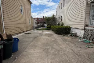 1871 Matthews Ave, Bronx, NY 10462 - Photo 4