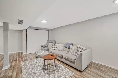 50 Lantern Street, Huntington, NY 11743 - Photo 18