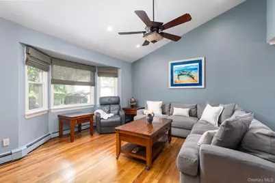 21 Laurita Gate, Port Jefferson, NY 11777 - Photo 8