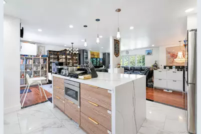 3 Katonah Place, Dix Hills, NY 11746 - Photo 4