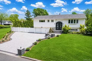 3 Katonah Pl, Dix Hills, NY 11746 - Photo 2