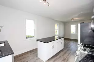 10 Ohio Ave, Port Washington, NY 11050 - Photo 14