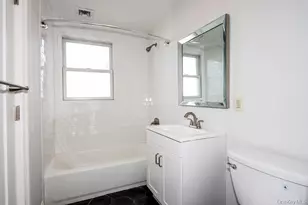 10 Ohio Ave, Port Washington, NY 11050 - Photo 22
