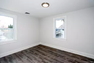 10 Ohio Ave, Port Washington, NY 11050 - Photo 16