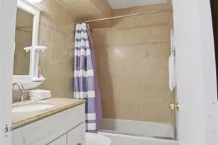 831 Longfellow Ave, Bronx, NY 10474 - Photo 10