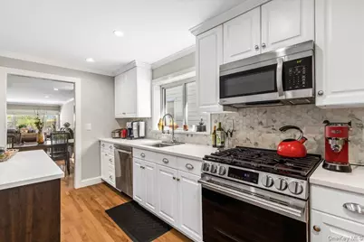 616 Forest Avenue, Rye, NY 10580 - Photo 2