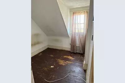6932 Burchell Avenue, Arverne, NY 11692 - Photo 34