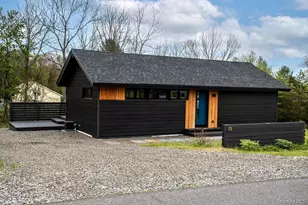 13 Regal Rd, Hudson, NY 12173 - Photo 4