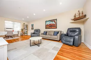 162-41 Powells Cove Blvd, Whitestone, NY 11357 - Photo 10