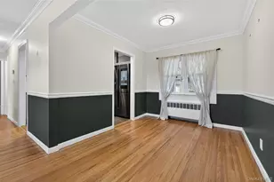 31 Broadway, New Hyde Park, NY 11040 - Photo 8