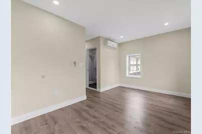 9519 116th Street, Richmond Hill, NY 11419 - Photo 10