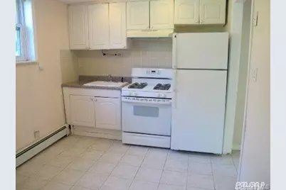5 Elm Street, Great Neck, NY 11021 - Photo 8