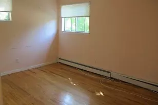 5 Elm St, Great Neck, NY 11021 - Photo 12