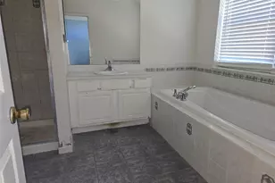 168 Hampton Vista Dr, Manorville, NY 11949 - Photo 22