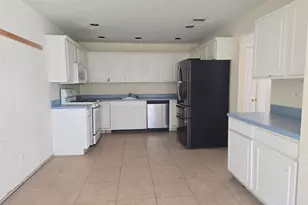 168 Hampton Vista Dr, Manorville, NY 11949 - Photo 16