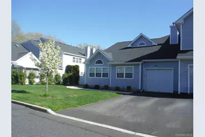 168 Hampton Vista Drive, Manorville, NY 11949 - Photo 2