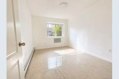 90-17 56 Avenue, Elmhurst, NY 11373 - Photo 4