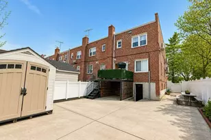 75-01 167th St, Fresh Meadows, NY 11366 - Photo 2