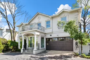 49 Harborview W, Lawrence, NY 11559 - Photo 2
