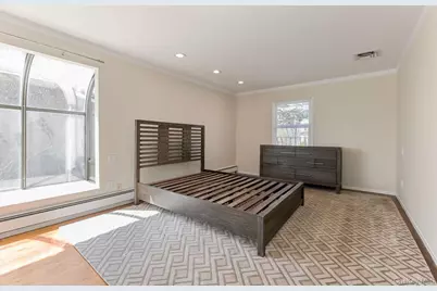 49 Harborview W, Lawrence, NY 11559 - Photo 12